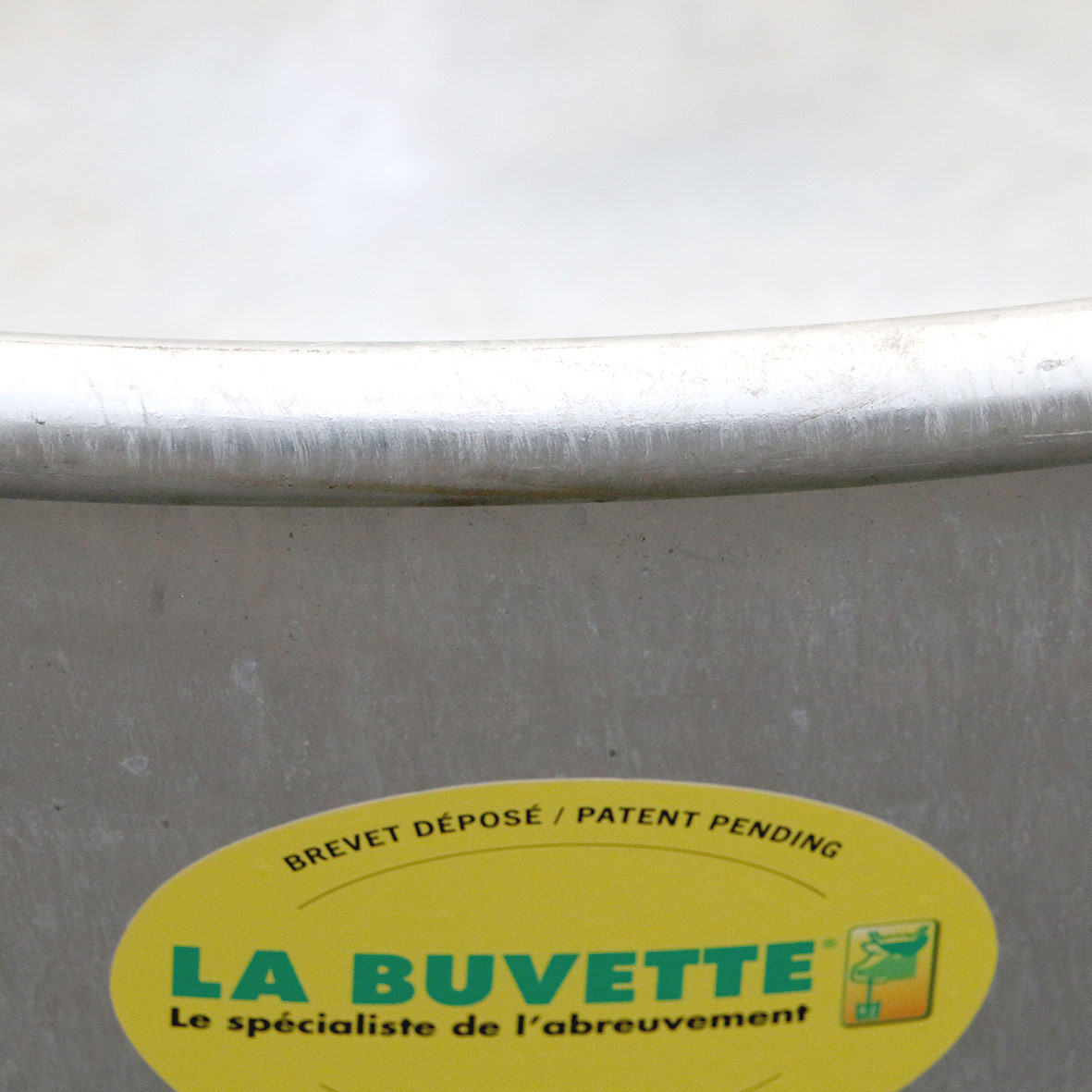 Bac galva 1500 Litres rond conique made in France